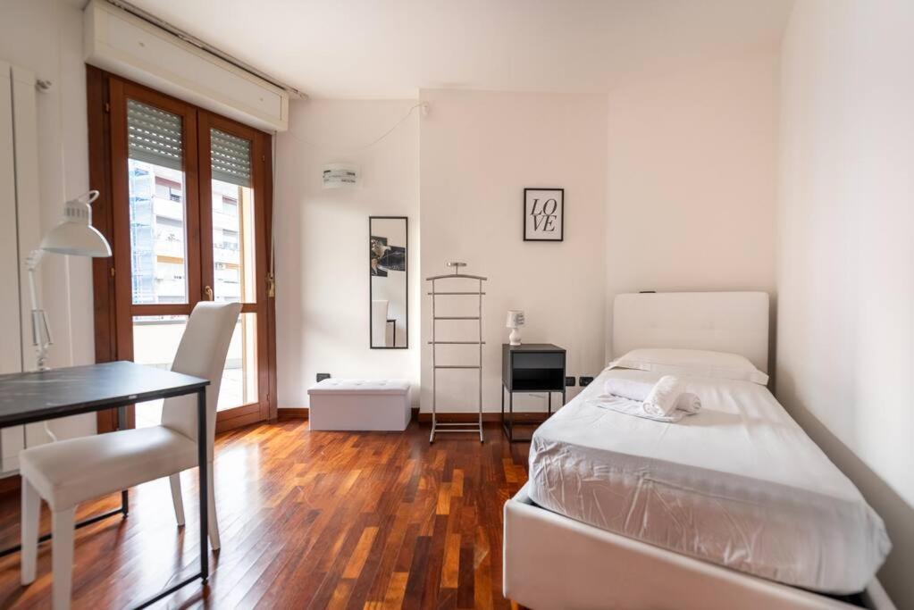 Apartamento Attico Vicino Milano, Mxp, Rho Fiera Busto Arsizio Exterior foto