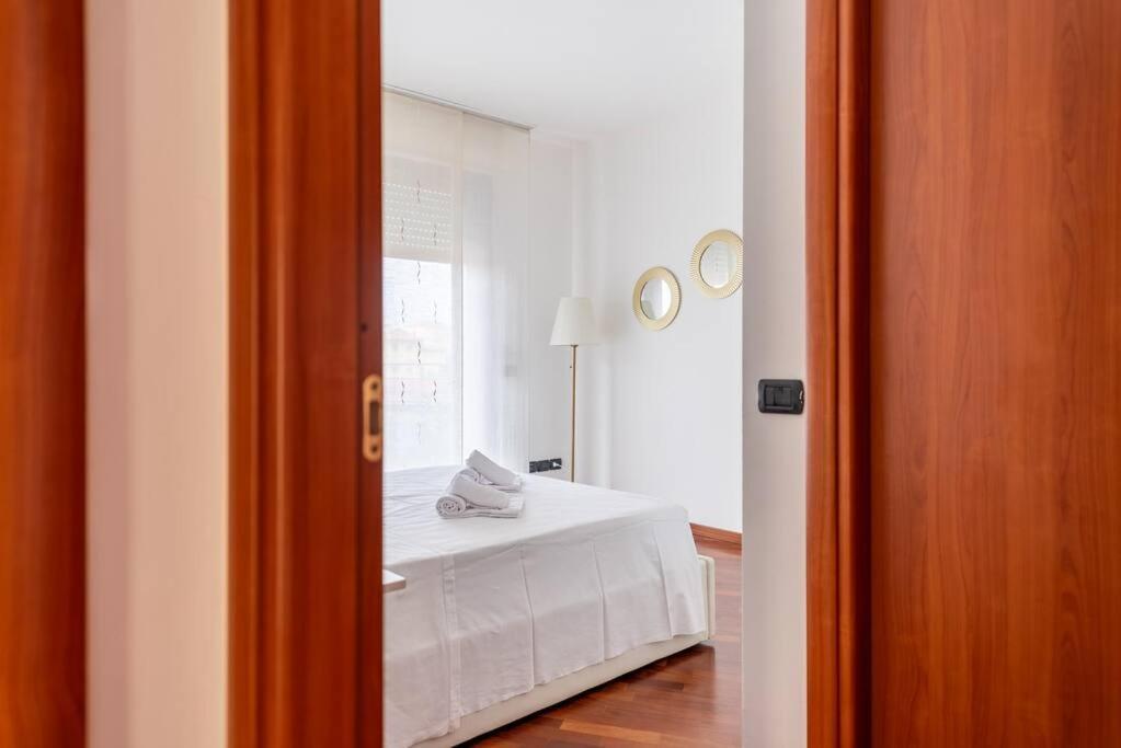 Apartamento Attico Vicino Milano, Mxp, Rho Fiera Busto Arsizio Exterior foto